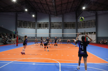 Foto - CAMPEONATO MUNICIPAL DE VÔLEI FEMININO 