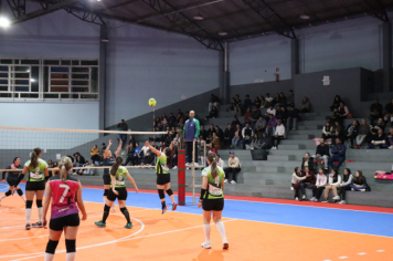 Foto - CAMPEONATO MUNICIPAL DE VÔLEI FEMININO 