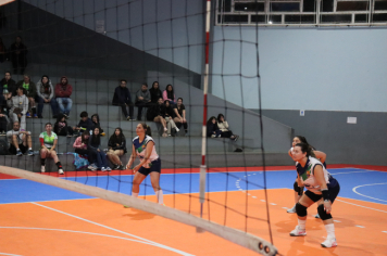 Foto - CAMPEONATO MUNICIPAL DE VÔLEI FEMININO 