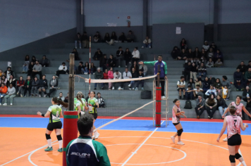 Foto - CAMPEONATO MUNICIPAL DE VÔLEI FEMININO 