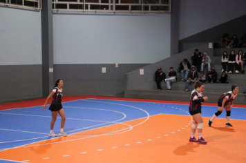 Foto - CAMPEONATO MUNICIPAL DE VÔLEI FEMININO 