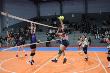 Foto - CAMPEONATO MUNICIPAL DE VÔLEI FEMININO 