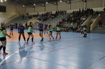 Foto - CAMPEONATO MUNICIPAL DE HANDEBOL FEMININO