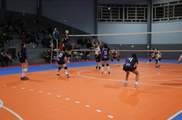 Foto - CAMPEONATO MUNICIPAL DE VÔLEI FEMININO 