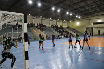 Foto - CAMPEONATO MUNICIPAL DE HANDEBOL FEMININO