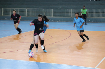 Foto - CAMPEONATO POPULAR MUNICIPAL DE FUTSAL FEMININO