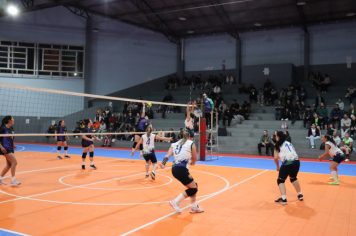 Foto - CAMPEONATO MUNICIPAL DE VÔLEI FEMININO 
