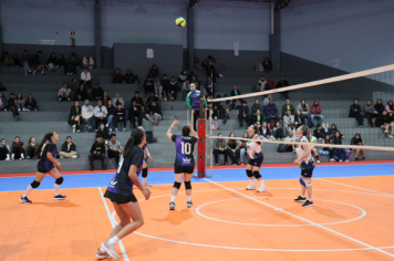 Foto - CAMPEONATO MUNICIPAL DE VÔLEI FEMININO 