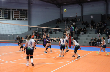 Foto - CAMPEONATO MUNICIPAL DE VÔLEI FEMININO 