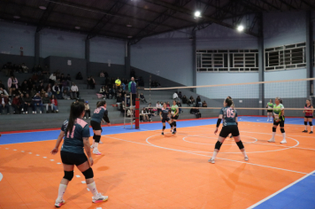 Foto - CAMPEONATO MUNICIPAL DE VÔLEI FEMININO 