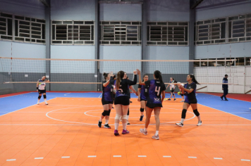 Foto - CAMPEONATO MUNICIPAL DE VÔLEI FEMININO 