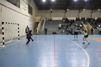Foto - CAMPEONATO MUNICIPAL DE HANDEBOL FEMININO
