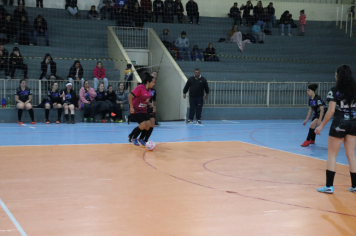 Foto - CAMPEONATO POPULAR MUNICIPAL DE FUTSAL FEMININO