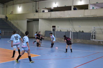 Foto - CAMPEONATO POPULAR MUNICIPAL DE FUTSAL FEMININO