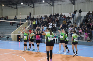 Foto - FINAL DO CAMPEONATO MUNICIPAL DE VÔLEI FEMININO
