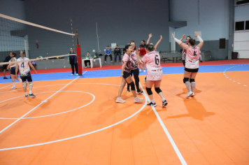 Foto - CAMPEONATO MUNICIPAL DE VÔLEI FEMININO 