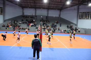 Foto - CAMPEONATO MUNICIPAL DE VÔLEI FEMININO 