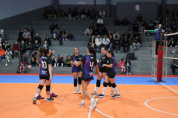Foto - CAMPEONATO MUNICIPAL DE VÔLEI FEMININO 