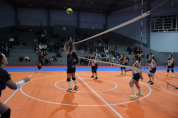 Foto - CAMPEONATO MUNICIPAL DE VÔLEI FEMININO 