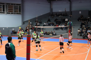 Foto - CAMPEONATO MUNICIPAL DE VÔLEI FEMININO 