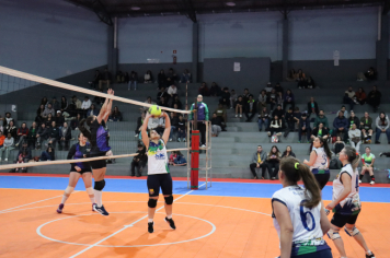Foto - CAMPEONATO MUNICIPAL DE VÔLEI FEMININO 