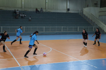 Foto - CAMPEONATO POPULAR MUNICIPAL DE FUTSAL FEMININO