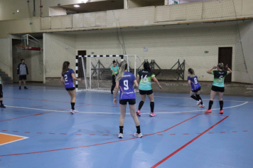 Foto - CAMPEONATO MUNICIPAL DE HANDEBOL FEMININO