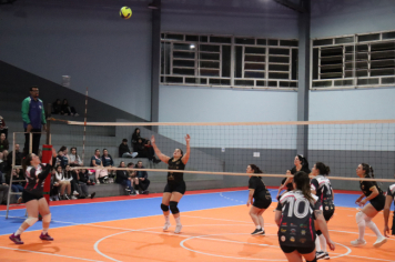 Foto - CAMPEONATO MUNICIPAL DE VÔLEI FEMININO 