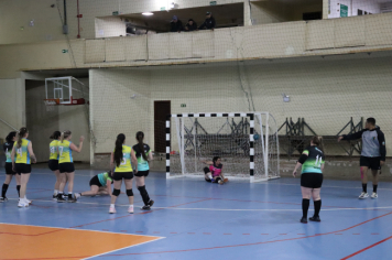 Foto - CAMPEONATO MUNICIPAL DE HANDEBOL FEMININO