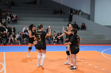 Foto - CAMPEONATO MUNICIPAL DE VÔLEI FEMININO 