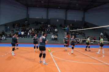 Foto - CAMPEONATO MUNICIPAL DE VÔLEI FEMININO 