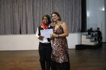 Foto - FORMAÇÃO DOS ALUNOS DE DANÇA GAÚCHA