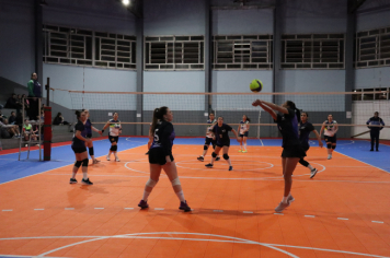 Foto - CAMPEONATO MUNICIPAL DE VÔLEI FEMININO 