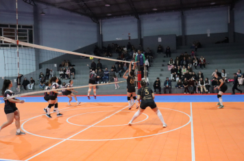 Foto - CAMPEONATO MUNICIPAL DE VÔLEI FEMININO 
