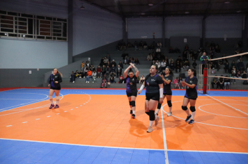 Foto - CAMPEONATO MUNICIPAL DE VÔLEI FEMININO 