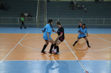 Foto - CAMPEONATO POPULAR MUNICIPAL DE FUTSAL FEMININO