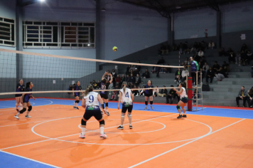 Foto - CAMPEONATO MUNICIPAL DE VÔLEI FEMININO 