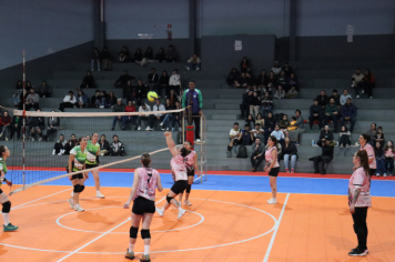 Foto - CAMPEONATO MUNICIPAL DE VÔLEI FEMININO 