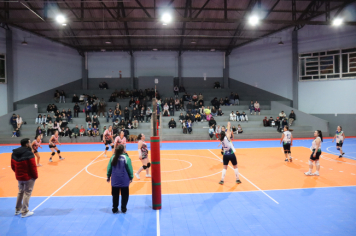 Foto - CAMPEONATO MUNICIPAL DE VÔLEI FEMININO 
