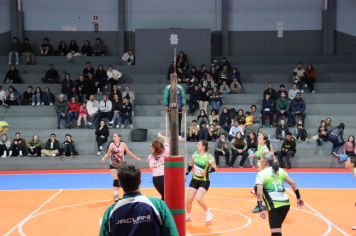 Foto - CAMPEONATO MUNICIPAL DE VÔLEI FEMININO 