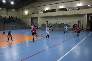 Foto - CAMPEONATO POPULAR MUNICIPAL DE FUTSAL FEMININO