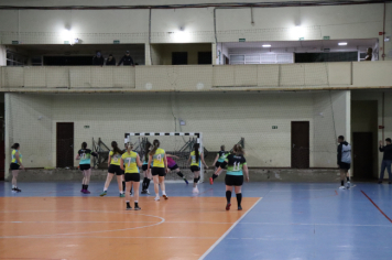 Foto - CAMPEONATO MUNICIPAL DE HANDEBOL FEMININO