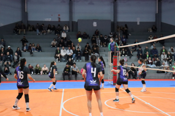 Foto - CAMPEONATO MUNICIPAL DE VÔLEI FEMININO 