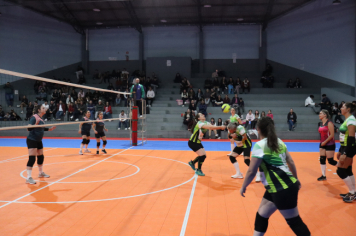 Foto - CAMPEONATO MUNICIPAL DE VÔLEI FEMININO 