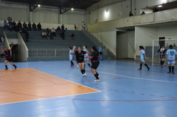 Foto - CAMPEONATO POPULAR MUNICIPAL DE FUTSAL FEMININO