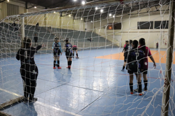 Foto - CAMPEONATO POPULAR MUNICIPAL DE FUTSAL FEMININO