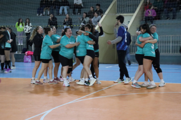 Foto - CAMPEONATO MUNICIPAL DE HANDEBOL FEMININO