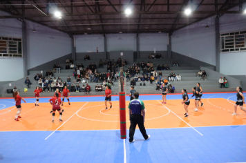 Foto - CAMPEONATO MUNICIPAL DE VÔLEI FEMININO 
