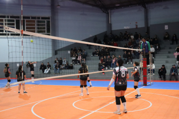 Foto - CAMPEONATO MUNICIPAL DE VÔLEI FEMININO 