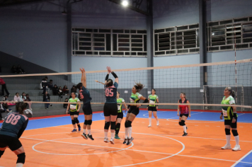 Foto - CAMPEONATO MUNICIPAL DE VÔLEI FEMININO 